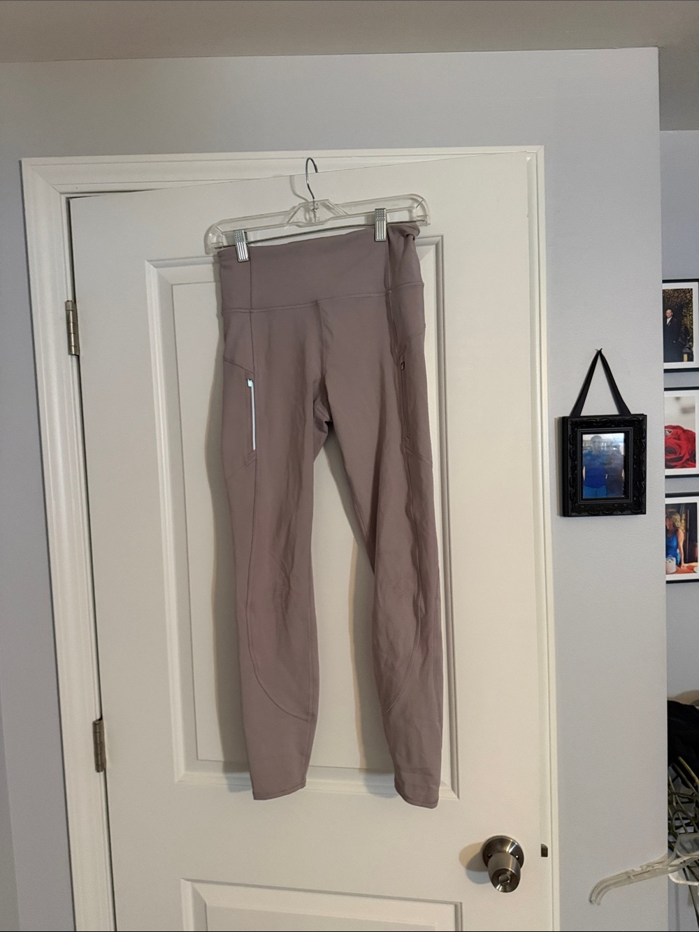 Athleta Cream High-Rise Ranier Leggings